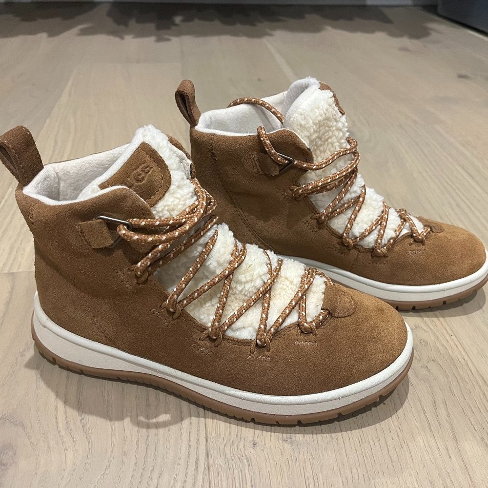 Ugg Lakesider Boot